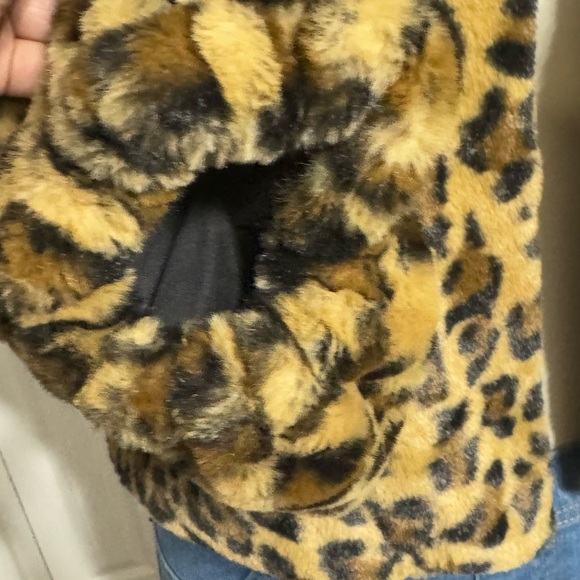 Joseph A Women’s Faux Fur Leopard Print Cropped Jacket Size L Brown - Picture 4 of 7